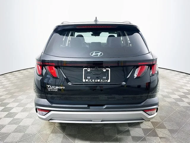 New 2026 Hyundai TUCSON SEL