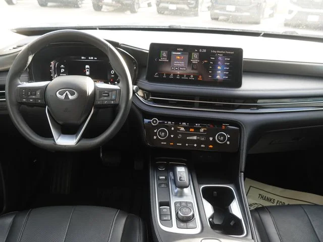 Used 2022 Blue INFINITI LUXE image 16