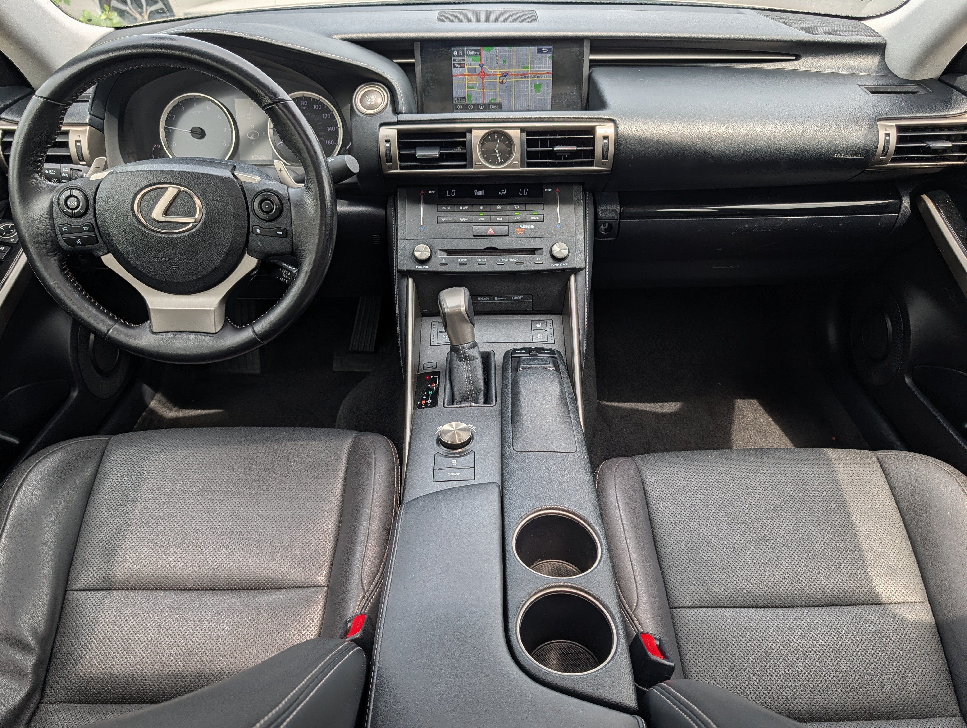 Used 2015 Atomic Silver Lexus  image 10