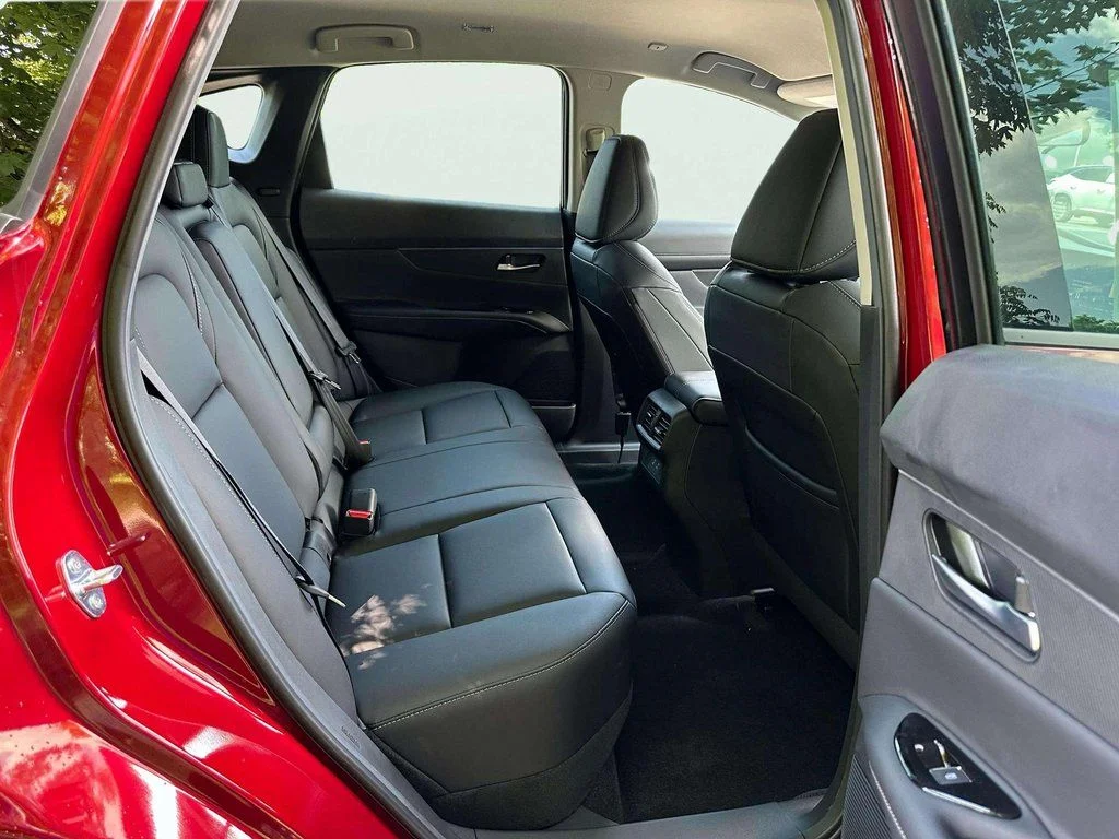 2025 Nissan Murano SV - Photo 18