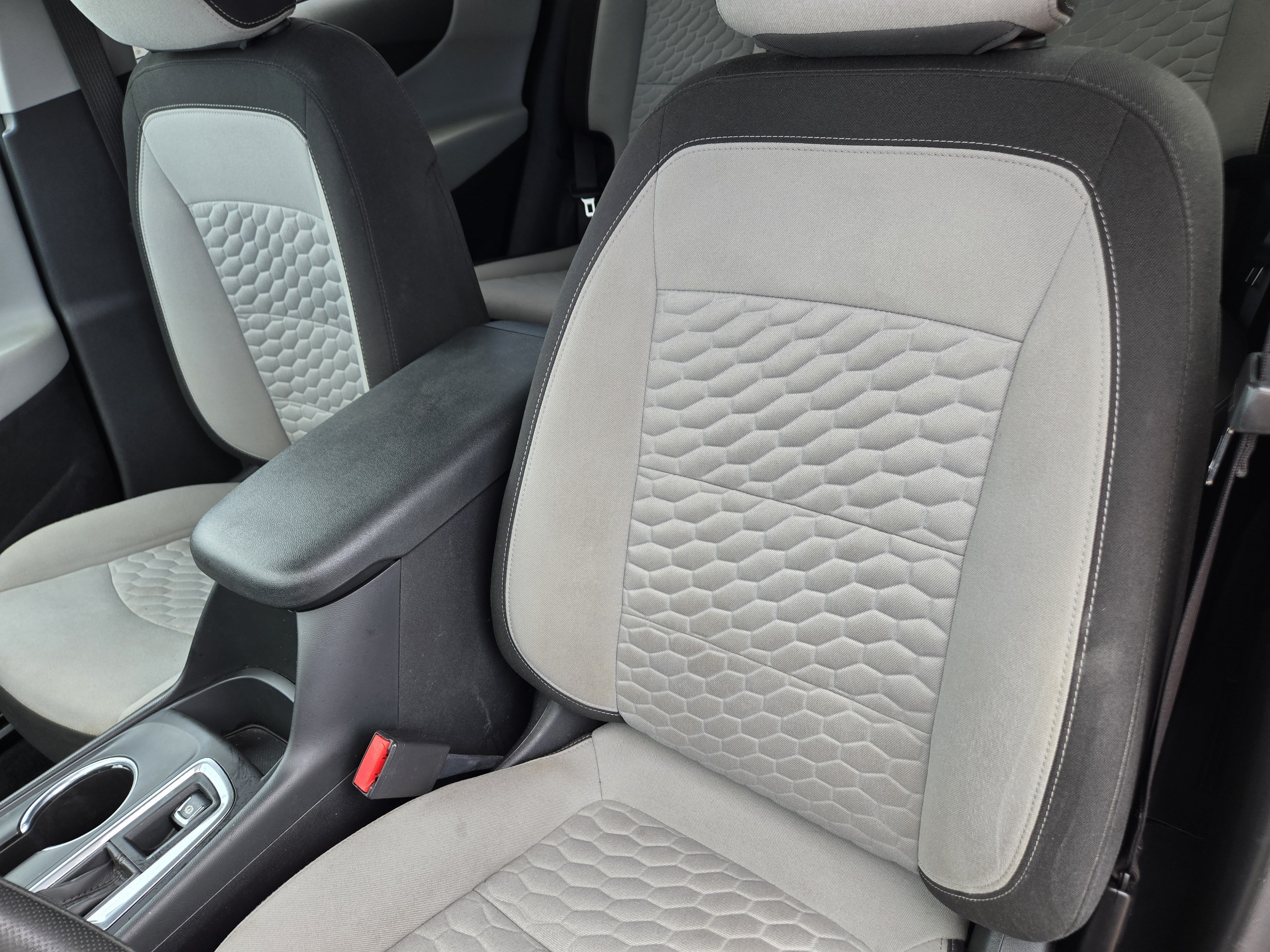 Used 2021 Silver Ice Metallic Chevrolet LS image 17