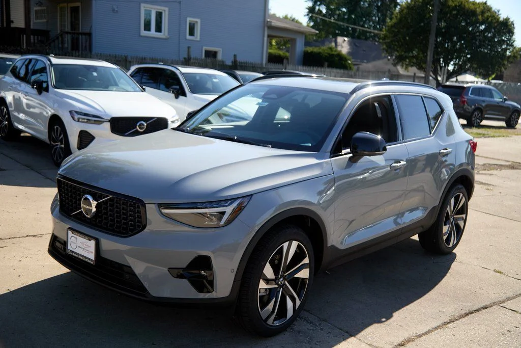 2026 Volvo XC40 Ultra - Photo 6