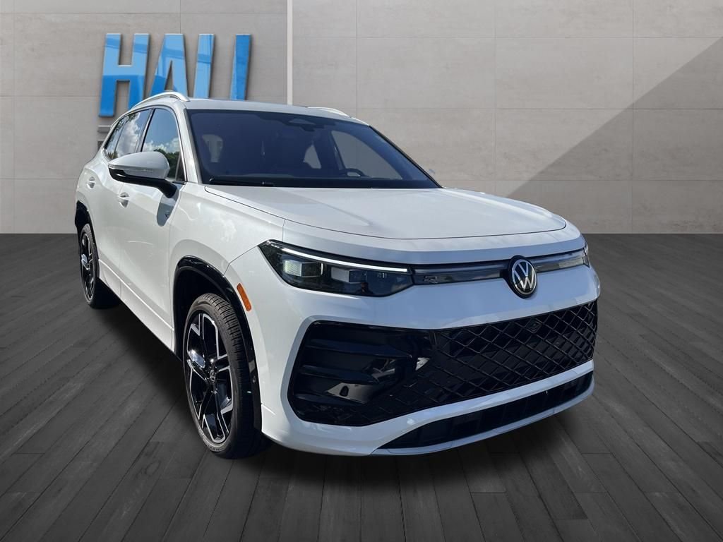 2025 Volkswagen Tiguan SEL R-LINE - Photo 8