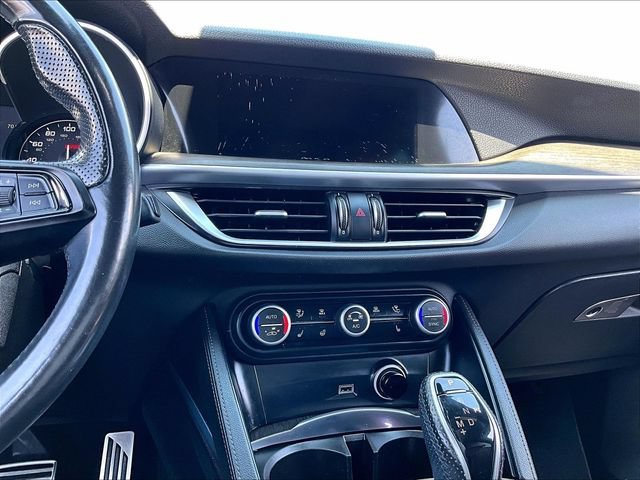 Used 2022 Moonlight Gray Me Alfa Romeo Ti image 18