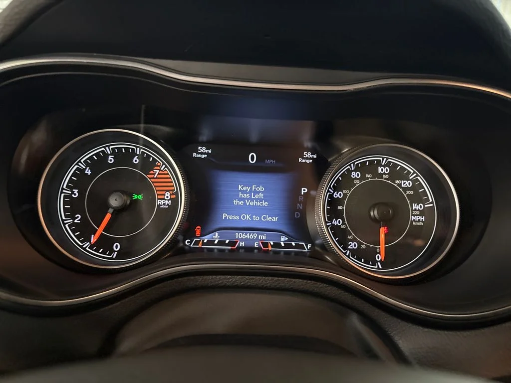 Used 2020 Black Jeep Trailhawk image 21