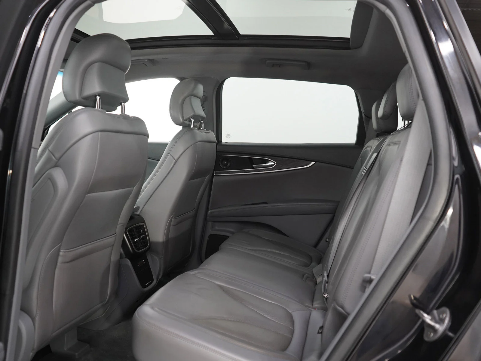 2019 Lincoln Nautilus Reserve - Photo 18