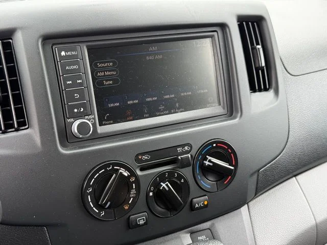 2021 Nissan NV200 SV - Photo 23