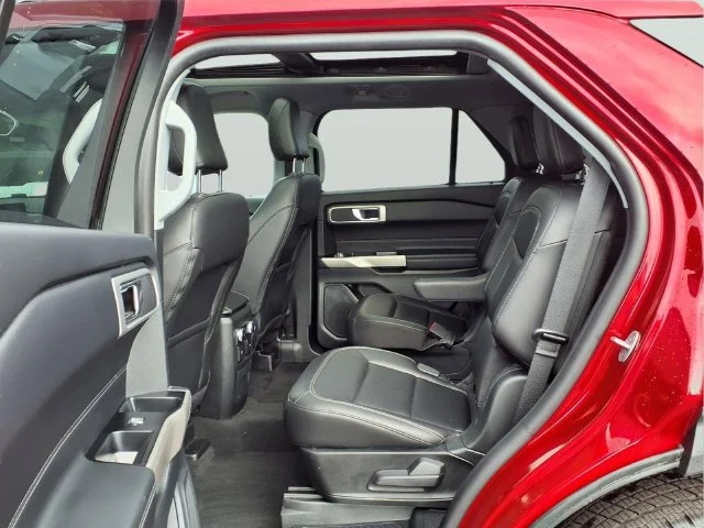 Used 2023  Ford XLT image 19