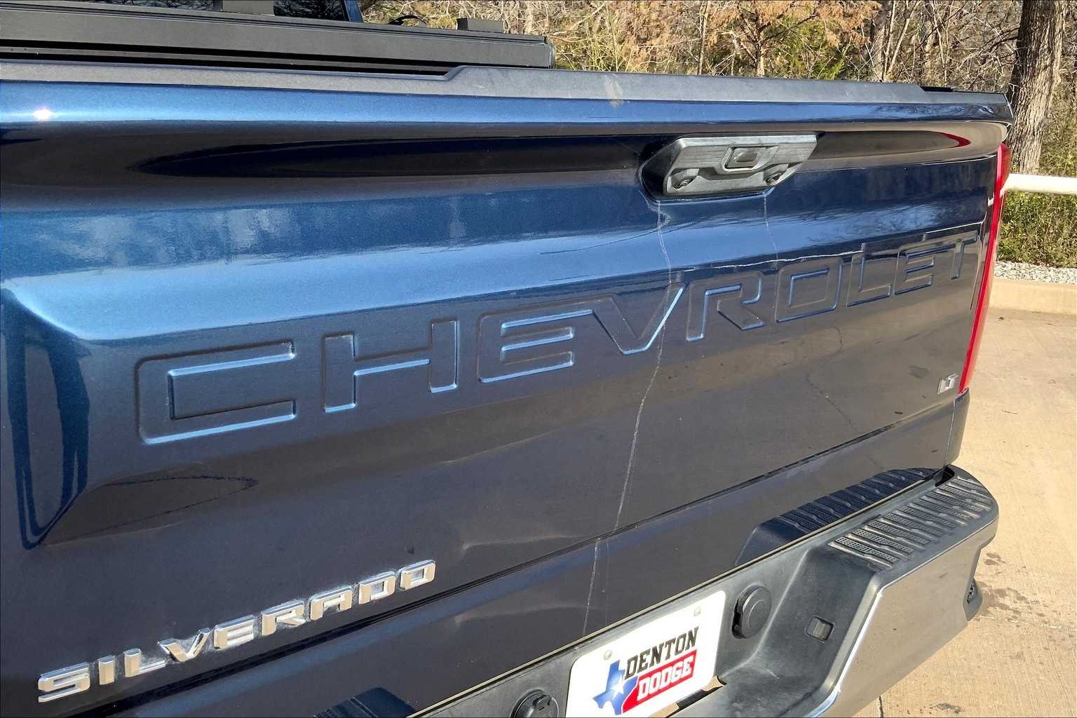 Used 2023 Northsky Blue Metallic Chevrolet LT image 30