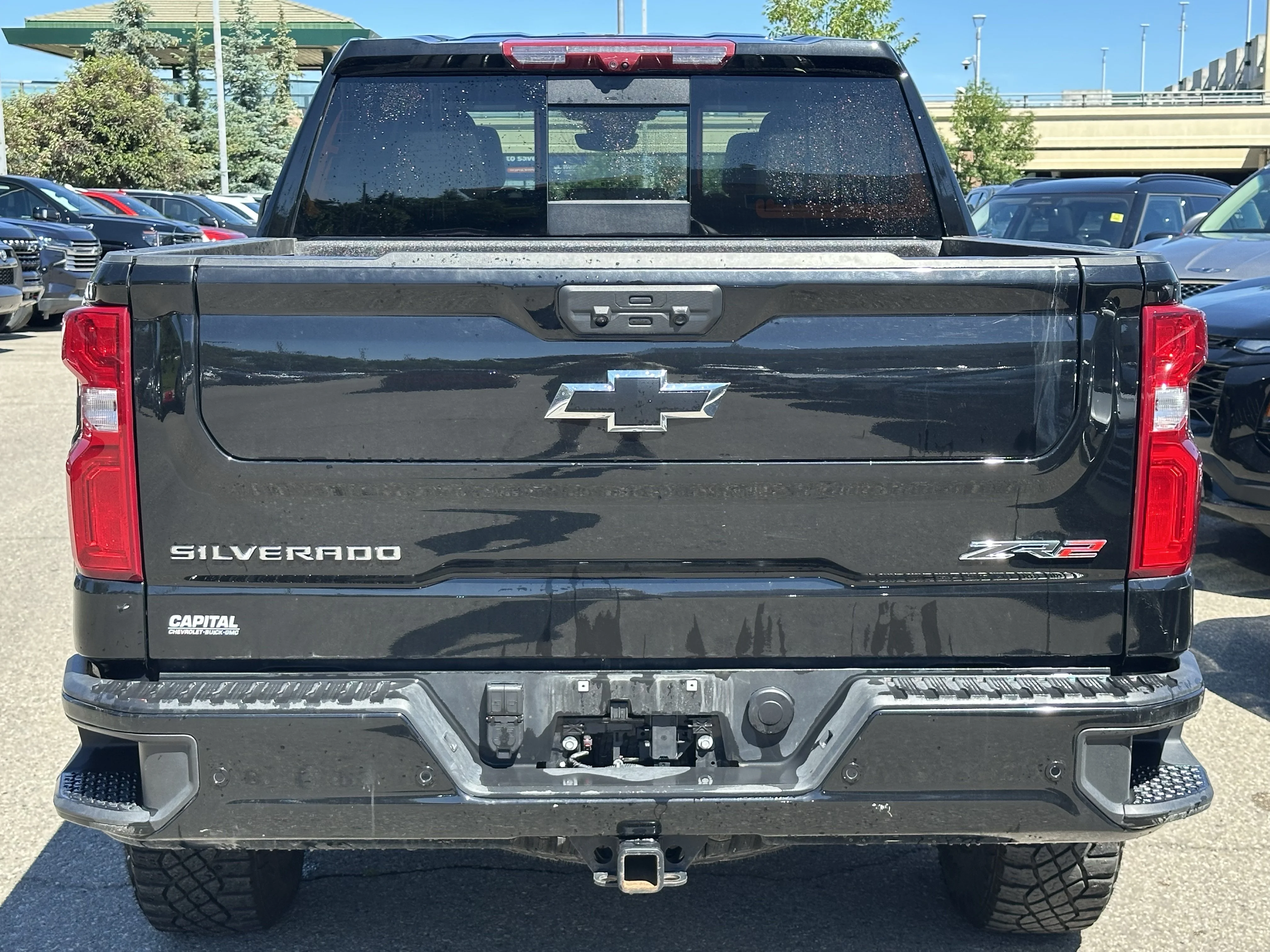 Certified Used 2025  Chevrolet ZR2 image 5