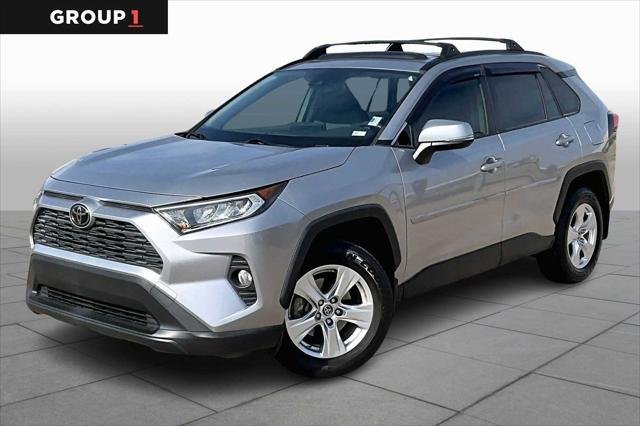 2019 Toyota RAV4 XLE FWD's photo