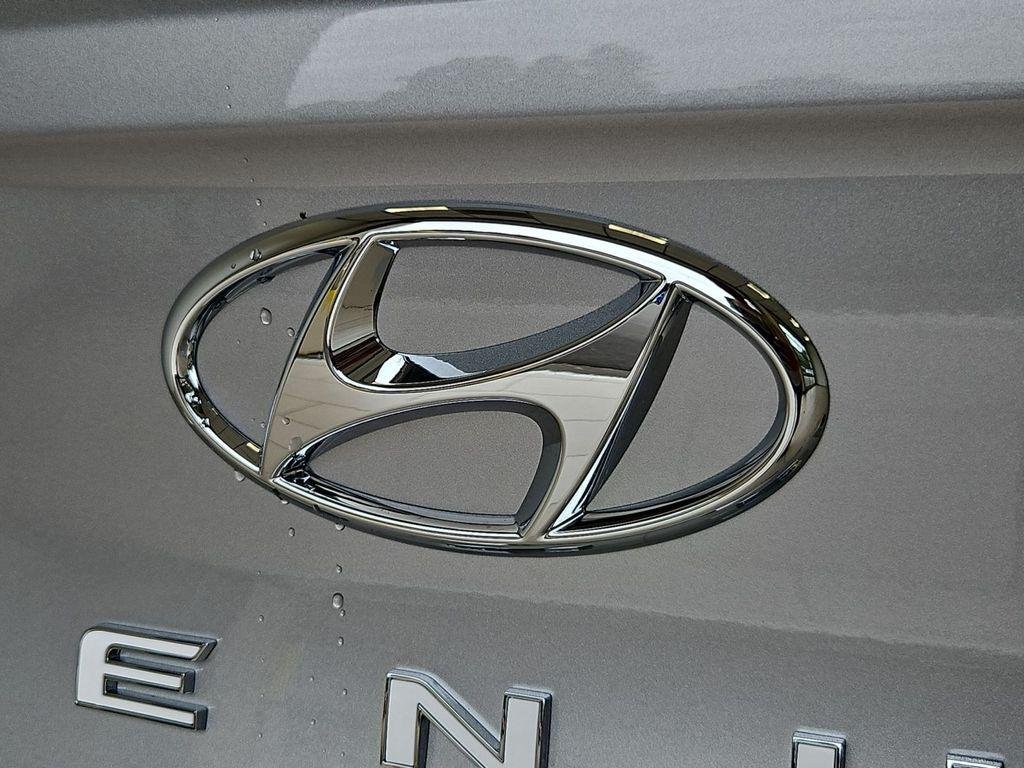 New 2026 Silver Hyundai SEL image 25