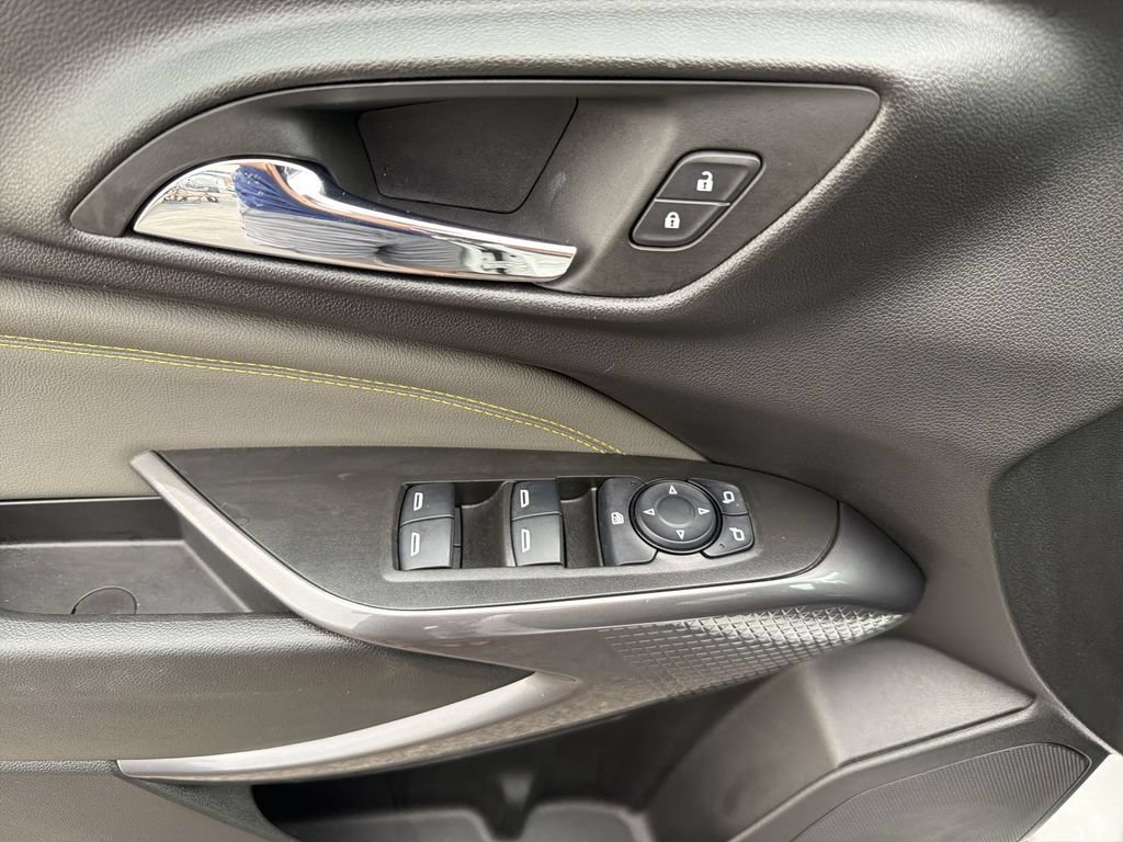 2025 Chevrolet Trax Activ - Photo 20