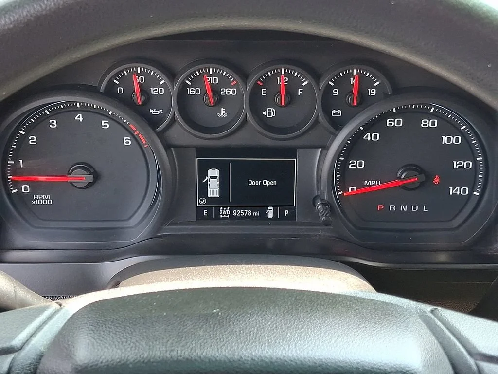 Used 2019 NORTHSKY BLUE METALLIC Chevrolet Custom image 22