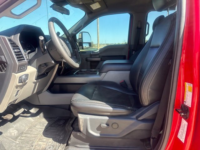 Used 2022 Red Ford XLT image 10