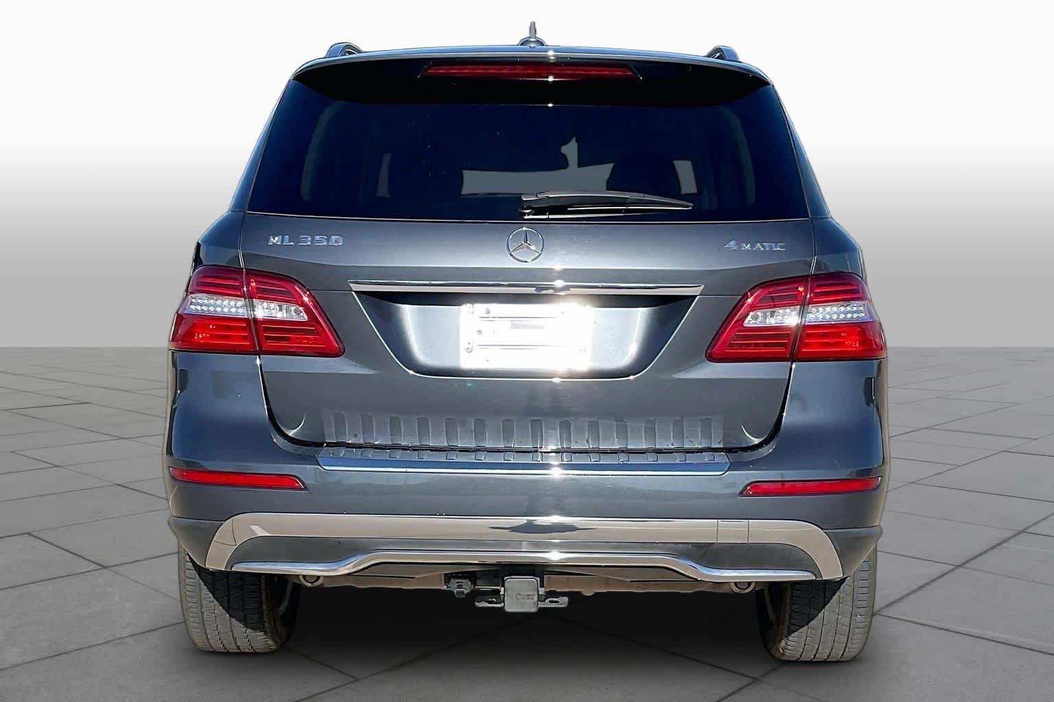 Used 2013 Black Mercedes-Benz ML 350 image 3