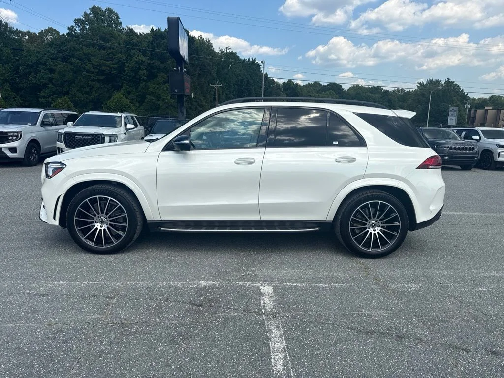 Used 2023 White Mercedes-Benz GLE 580 image 2