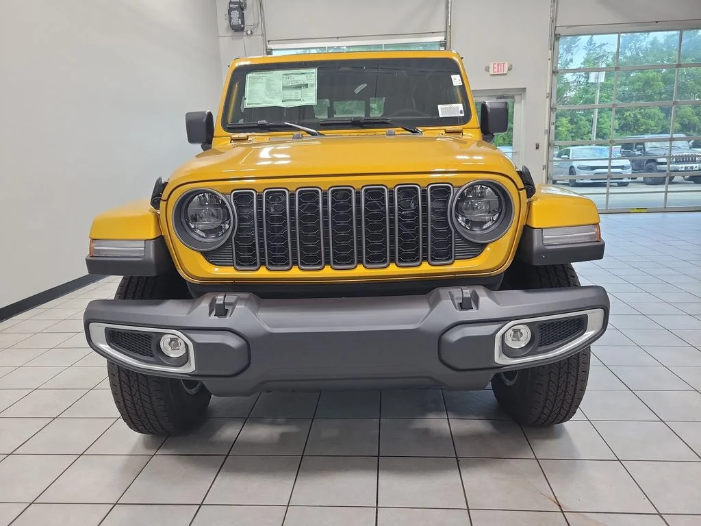 New 2026 Goldilocks (DISC) Jeep Sport S image 2