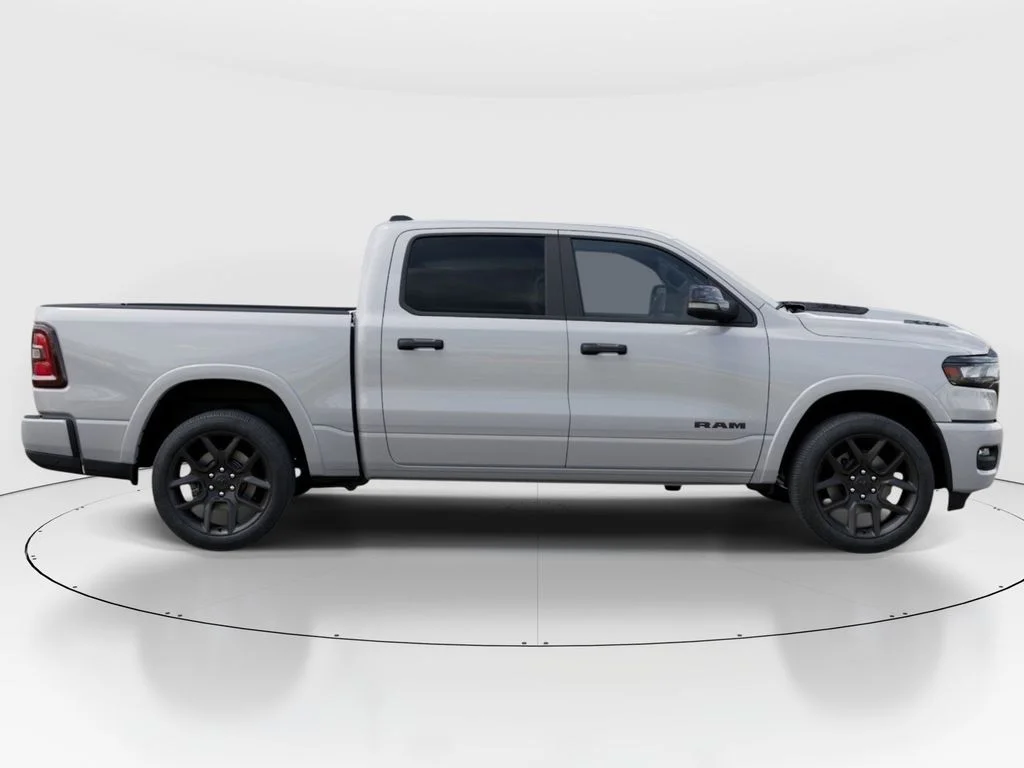 New 2026 Ivory White Tri-Coat Pearl-Coat Exterior Paint RAM Laramie image 23