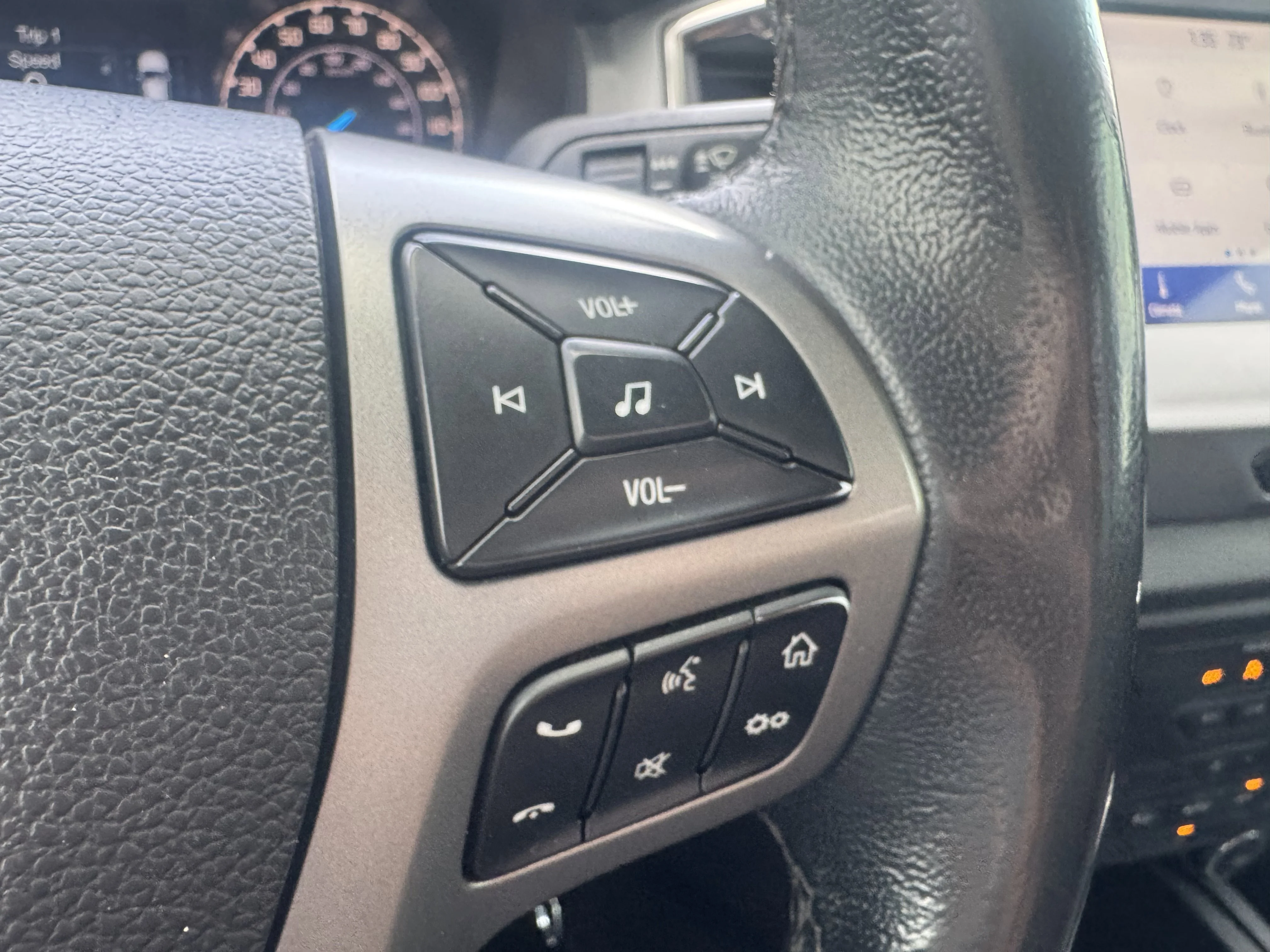 Used 2021 Velocity Blue Metallic Ford XLT image 10