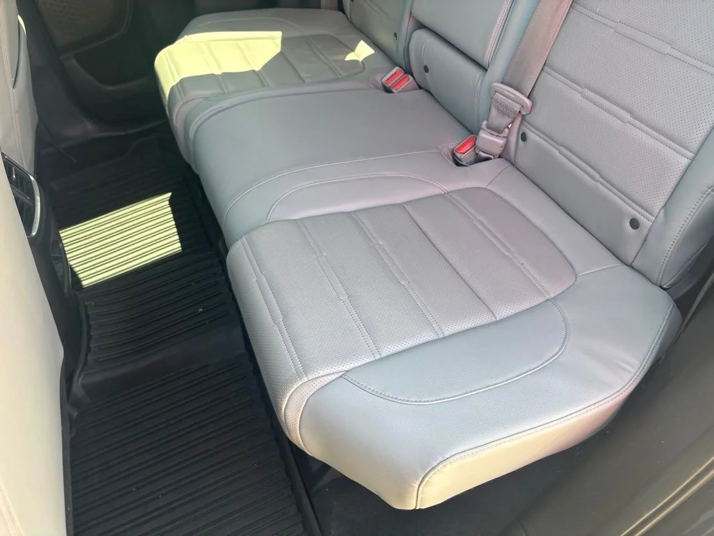 Used 2017 Blue Honda Touring FWD image 40