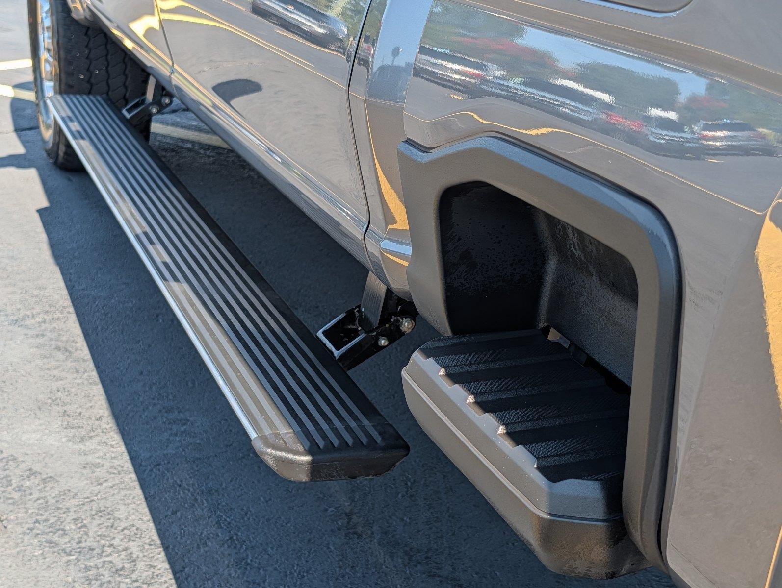 Used 2024 Carbonized Gray Ford Lariat image 36