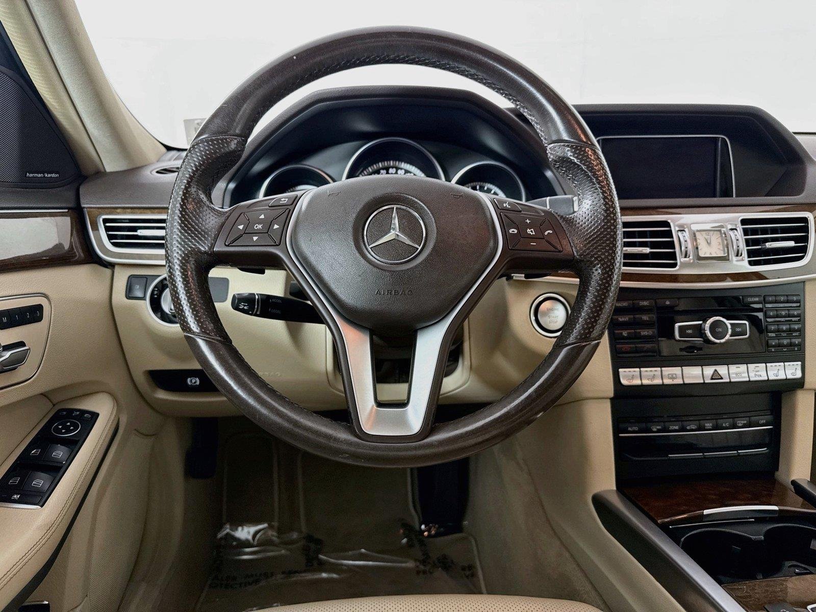 Used 2015 Indigo Blue Metallic Mercedes-Benz E 350 Sport image 33