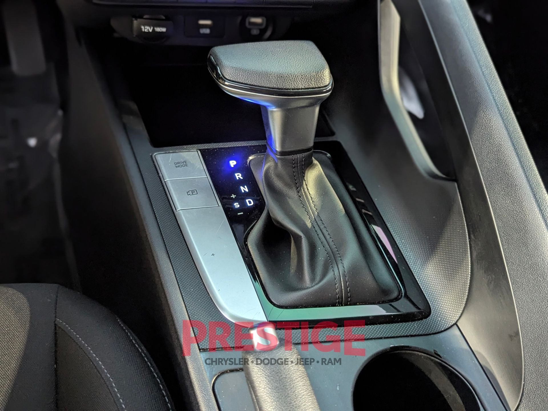 Used 2023 Blue Hyundai SEL image 21