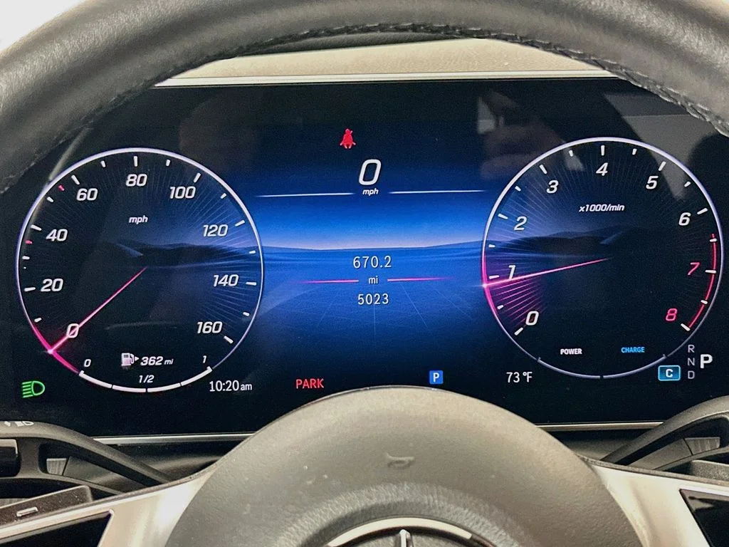 Used 2026  Mercedes-Benz C 300 image 12