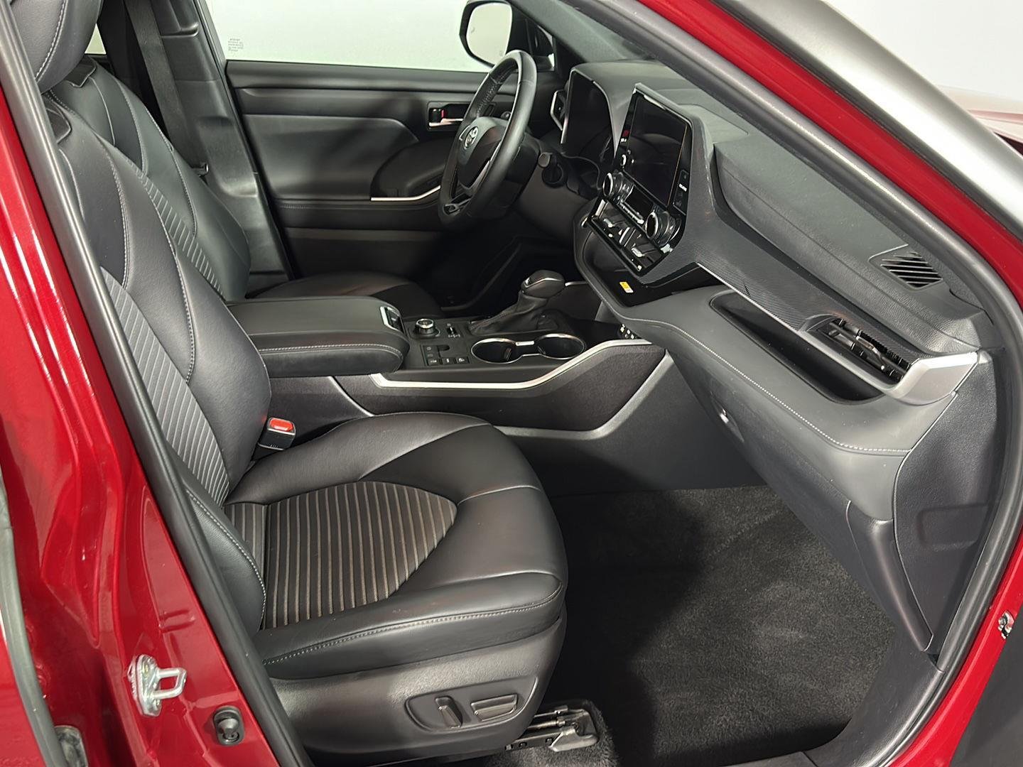 Used 2024 Ruby Flare Pearl Toyota XSE image 19