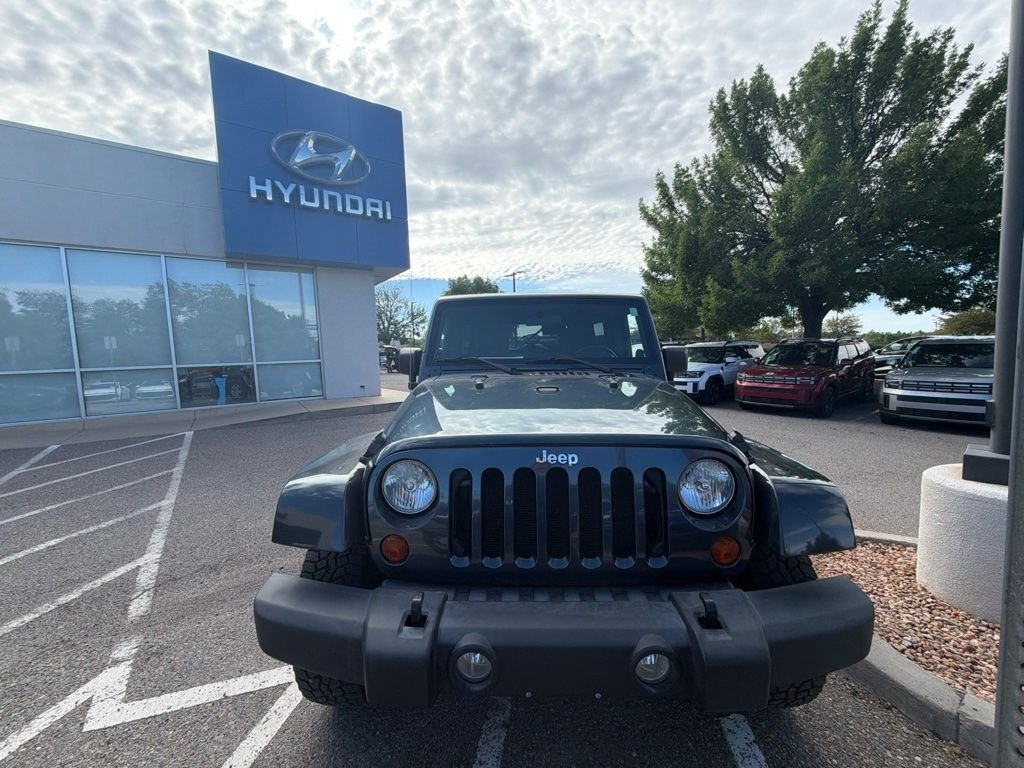 Used 2007 Blue Jeep Unlimited Sahara image 2