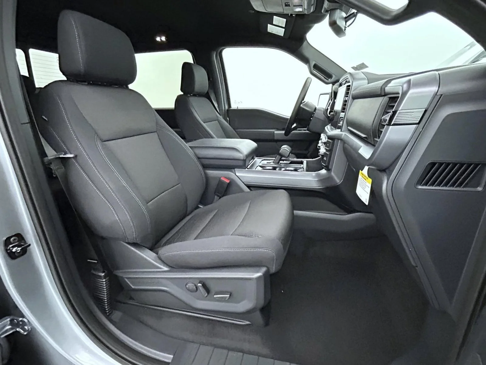 New 2026 Silver Ford XLT image 15