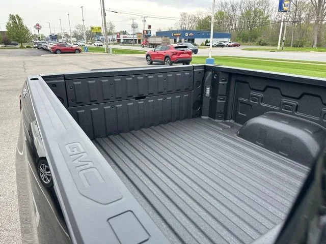 2026 GMC Sierra 1500 SLT - Photo 16