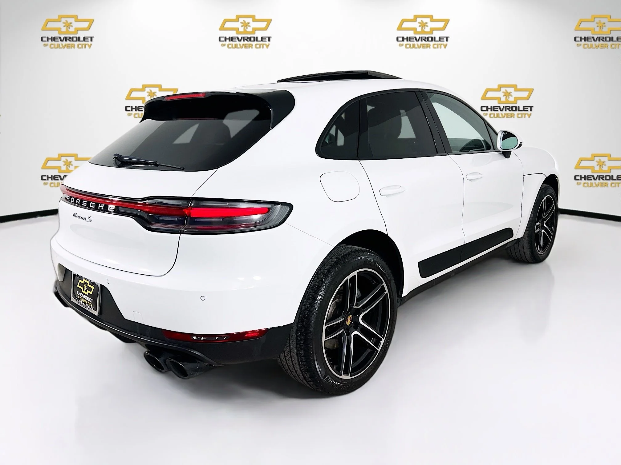 Used 2020 White Porsche S image 8