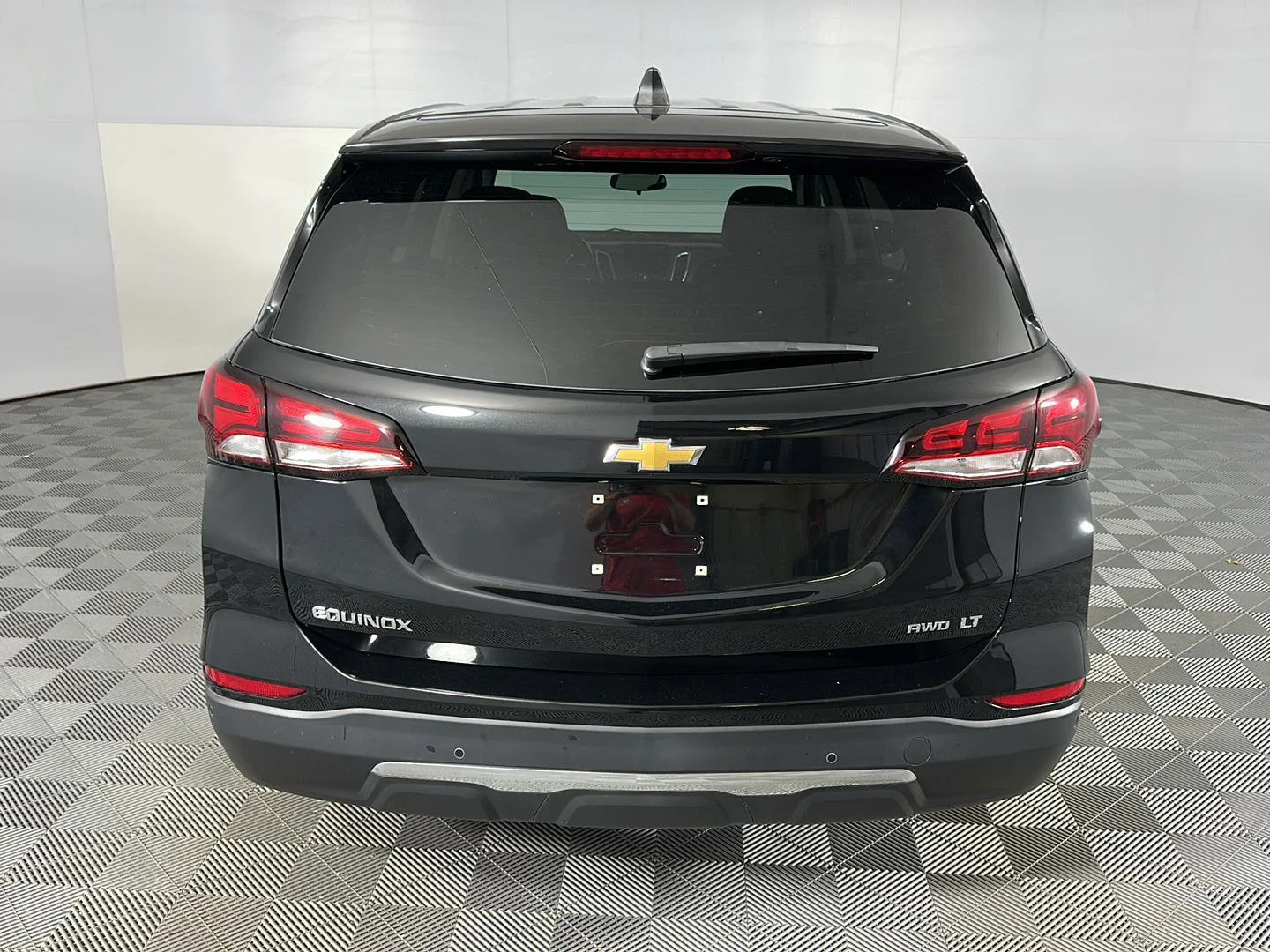 Used 2024 Mosaic Black Metallic Chevrolet LT image 22