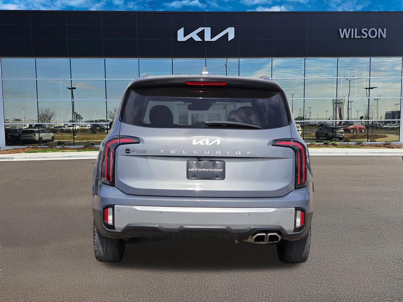 Used 2023 Everlasting Silver Kia SX image 5