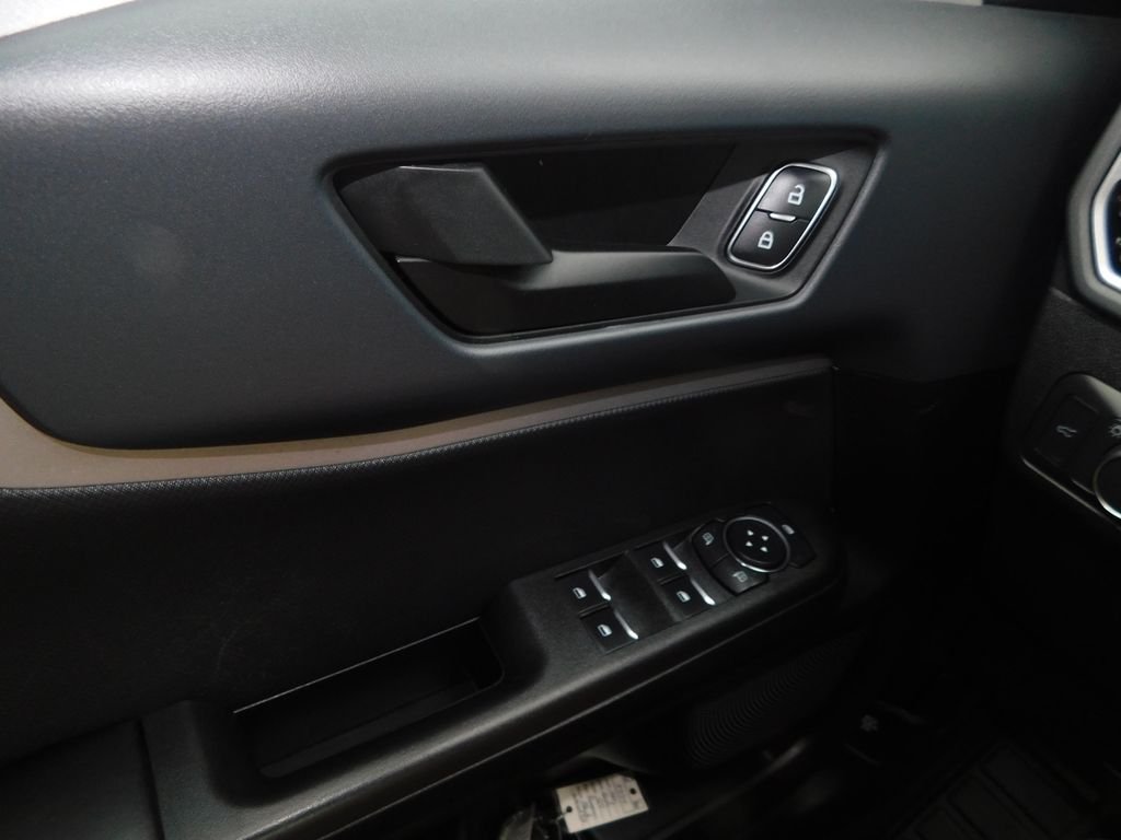 Used 2021 Red Ford Big Bend image 27