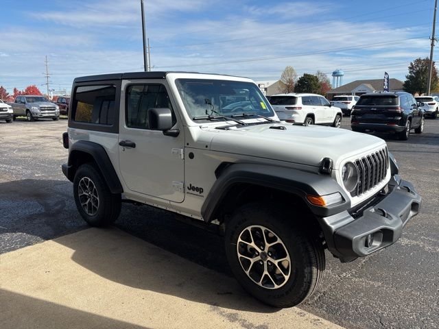New 2026 Bright White Clear-Coat Exterior Paint Jeep Sport S image 6