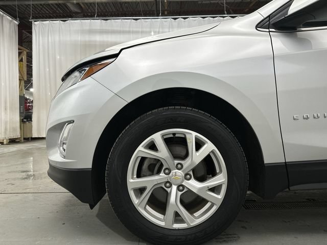 Used 2018 SILVER ICE METALLIC Chevrolet LT image 20
