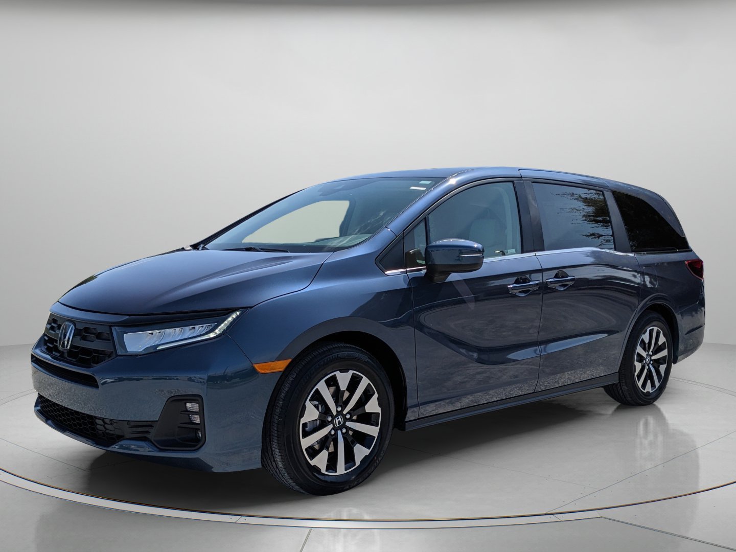 New 2026 Smoke Blue Pearl Honda EX-L image 2