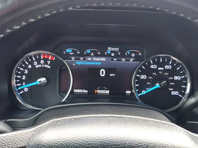 Used 2021 Gray Metallic Ford Lariat image 16