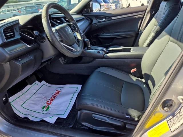 Used 2018 Silver Honda EX image 10