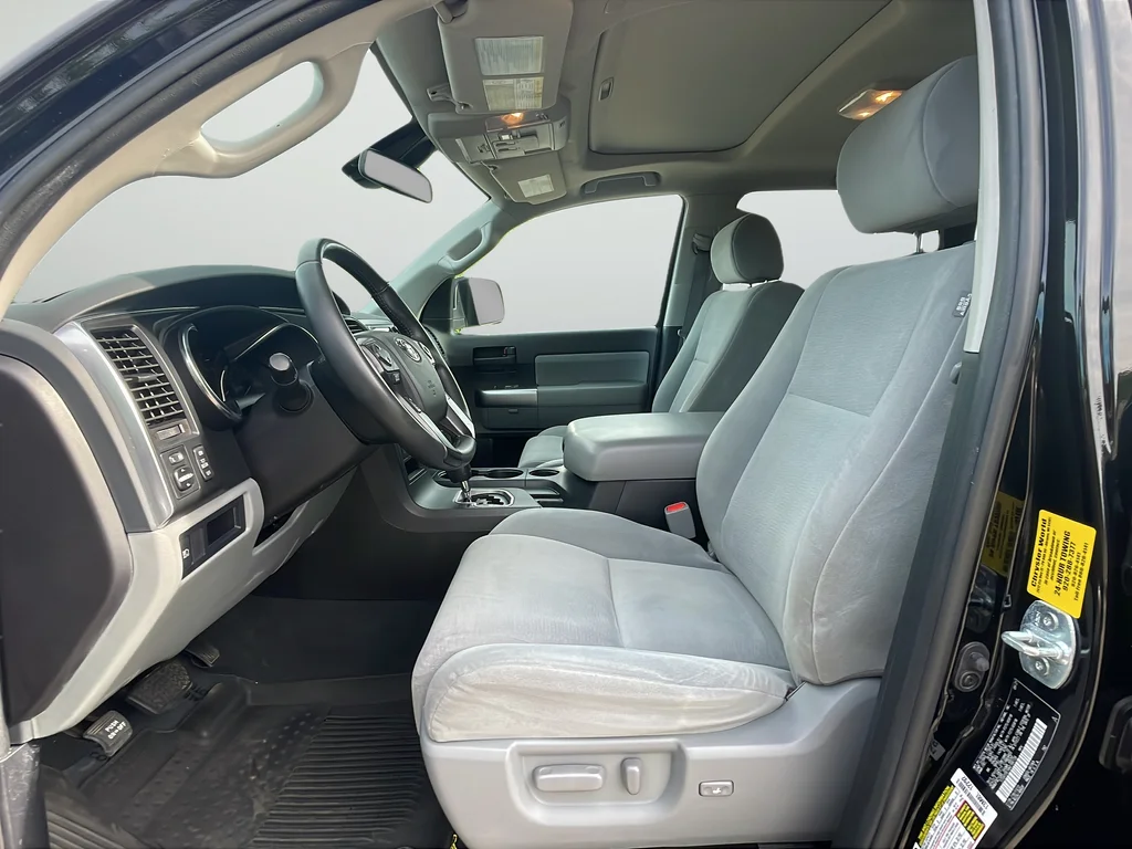 Used 2022 Black Toyota SR5 image 10