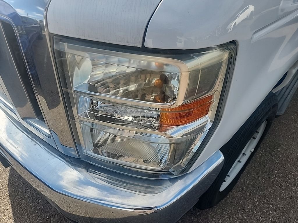 Used 2013 White Ford XL image 6