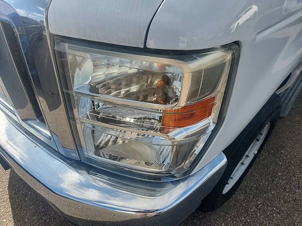 Used 2013 White Ford XLT image 6