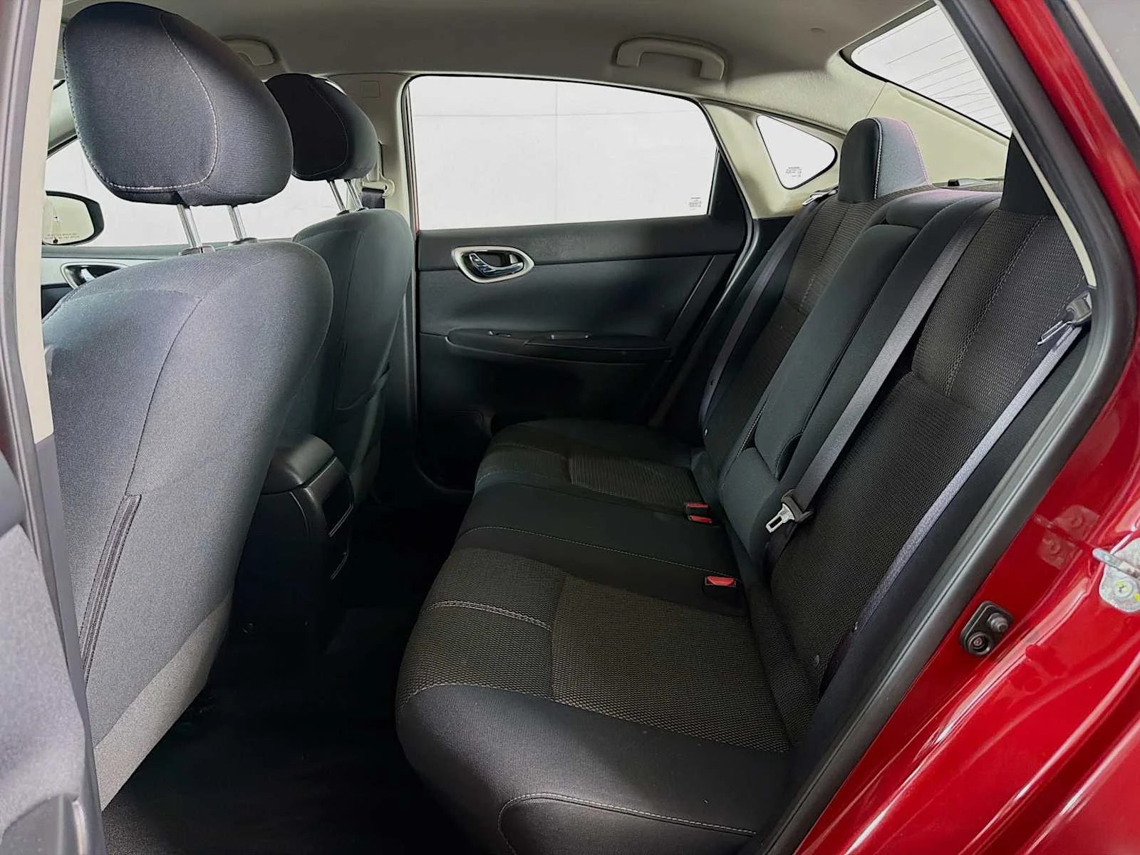 Used 2014 Red Brick Nissan S image 19