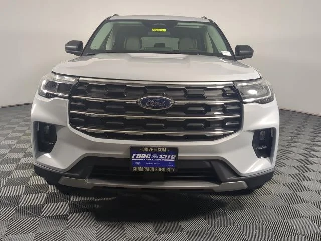New 2026 Space White Metallic Ford Active image 3