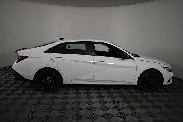New 2026 White Hyundai SEL Sport image 10