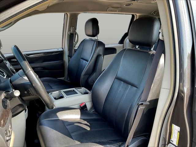 Used 2016 Gray Chrysler Touring image 23