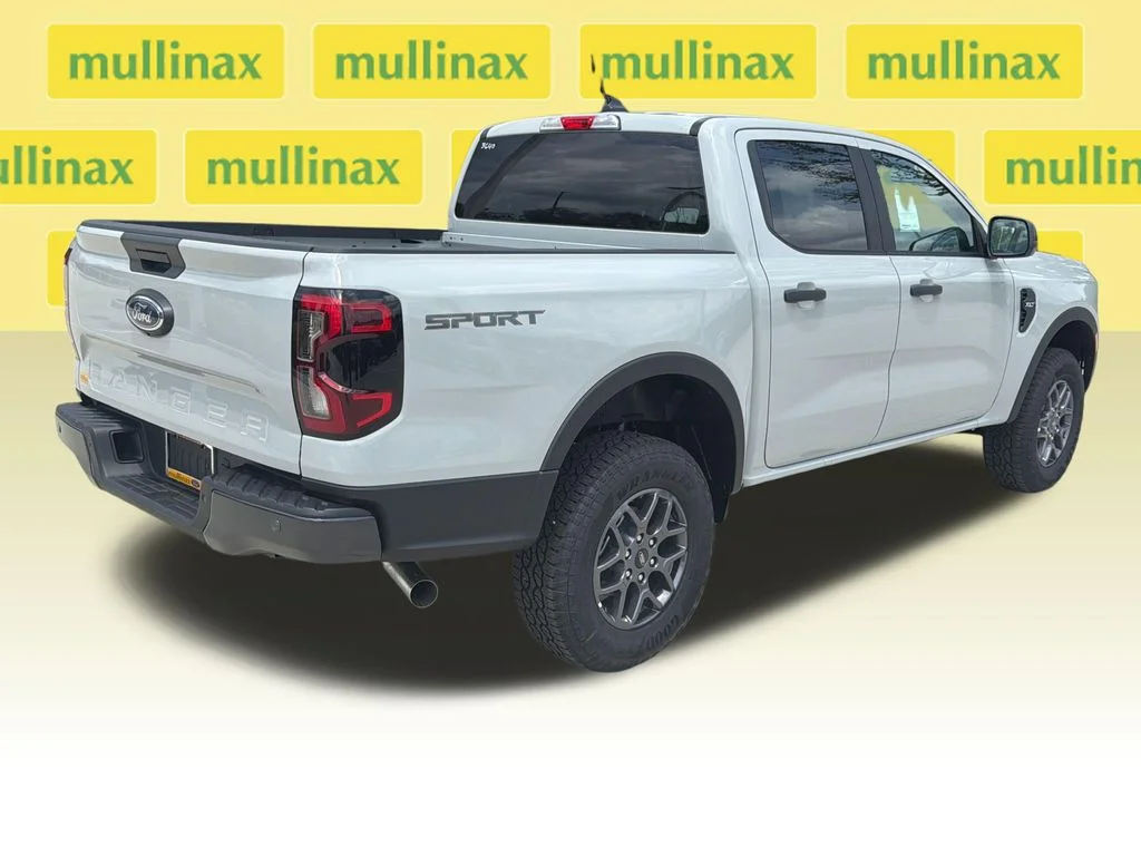 New 2026 White Ford XLT image 4